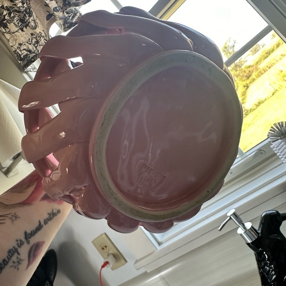 Pink ceramic basket - Picture 2 of 3
